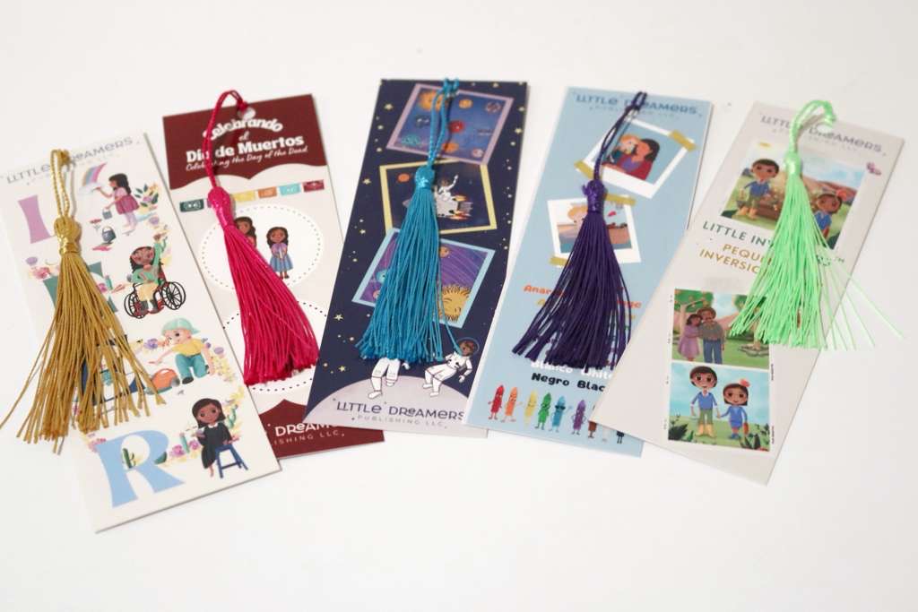 Dreamers & Cuentos Bookmarks / Marcapáginas de Soñadores y Cuentos